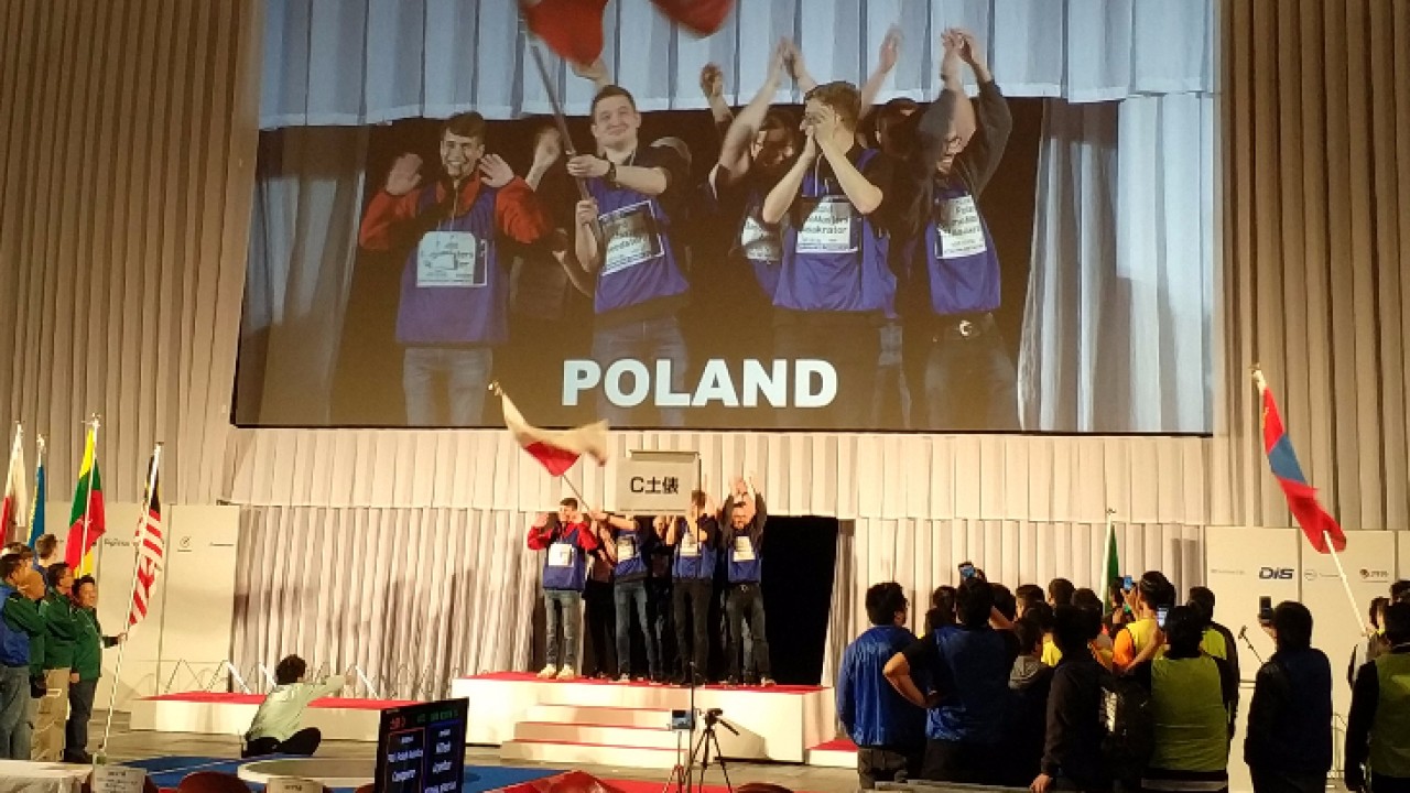 VIDEO. Studenci z&nbsp;Politechniki Białostockiej wygrali zawody robotów w&nbsp;Japonii