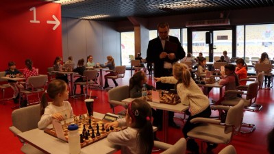 Turniej szachowy dla najmłodszych na&nbsp;Stadionie Miejskim