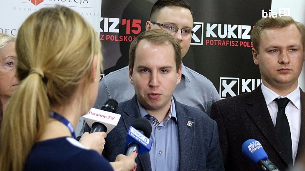 Adam Andruszkiewicz porzucił Kukiz 15 ciągnie zwolenników w stronę PiS (po prawej Marcin Zabłudowski) /fot. z archiwum Bia24/