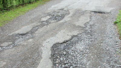 Juszkowy Gród - Jałówka jest nadzieja na&nbsp;remont drogi