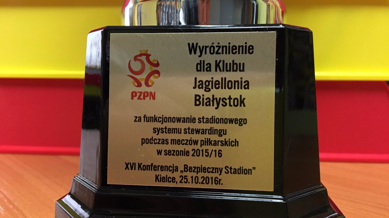 Wyróżnienie Polskiego Związku Piłki Nożnej dla Jagiellonii Białystok za funkcjonowanie stadionowego systemu stewardingu.