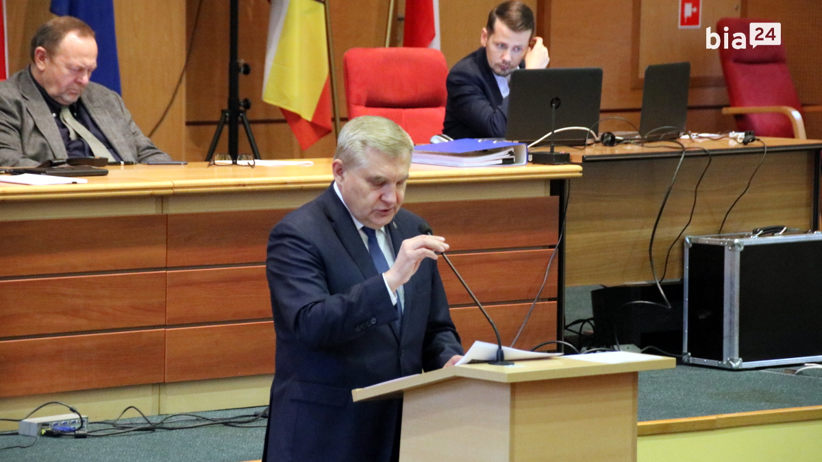 Prezydent Białegostoku i&nbsp;pierwsze czytanie budżetu miasta /fot. Bia24/