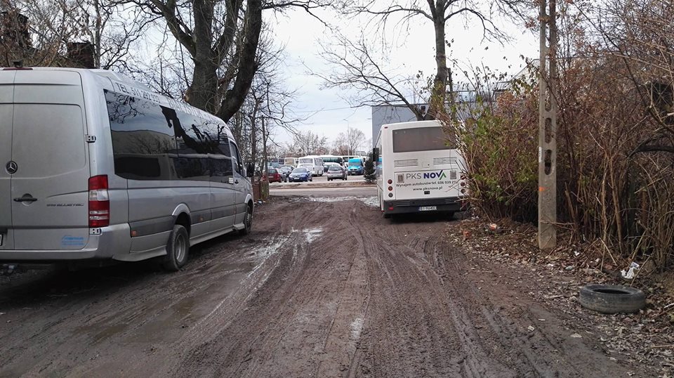 Parking jest, co z&nbsp;tego jak&nbsp;miejsc brakuje /fot. E.Sokólska/