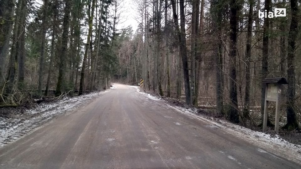 Proponowany objazd przez&nbsp;Studzianki. Warunkiem władz Supraśla był remont drogi i&nbsp;położenie asfaltowej nawierzchni