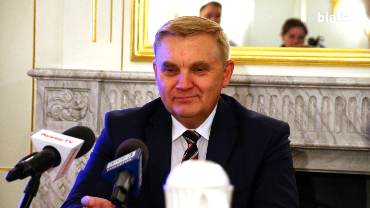 Prezydent Tadeusz Truskolaski podczas prezentowania projektu budżetu /fot. H. Korzenny/