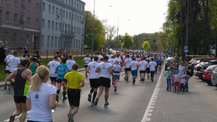 Półmaraton na&nbsp;ulicach Białegostoku w&nbsp;2017 roku /fot. archiwum Bia24/