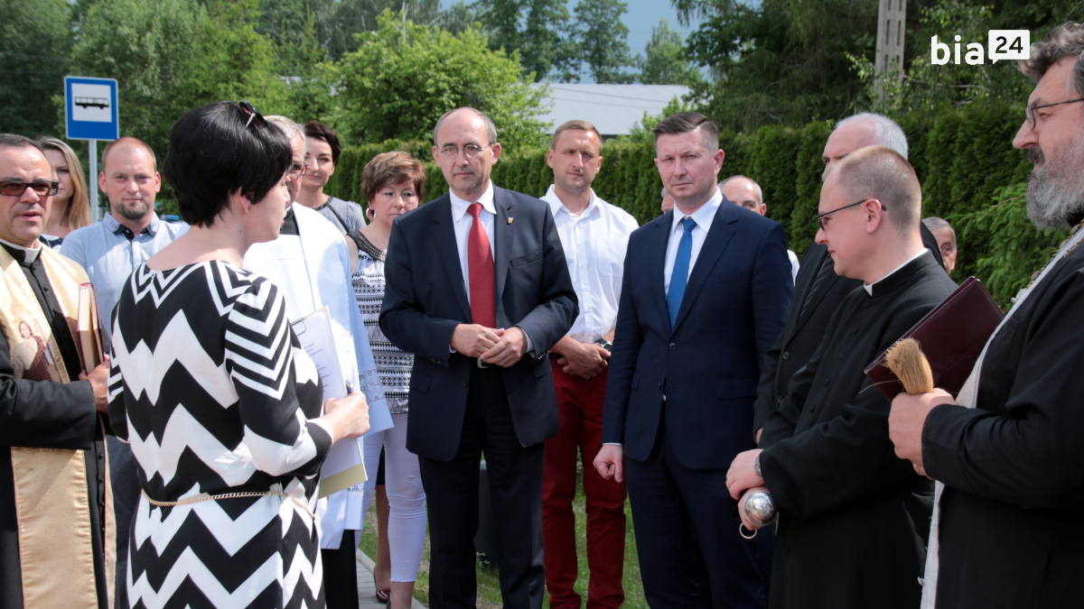 Uroczyste otwarcie i&nbsp;poświęcenie drogi /fot. H. Korzenny Bia24/