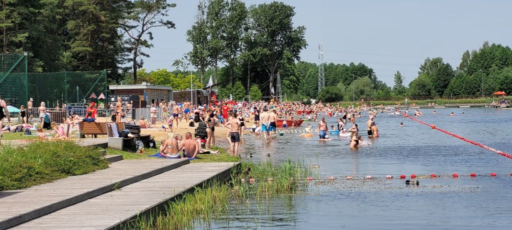 Z plaży na lodowisko, czyli wakacje w BOSiR - Bia24.pl