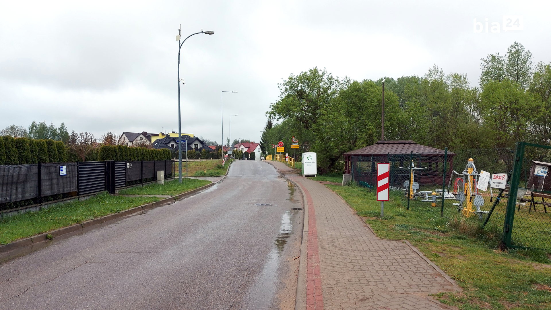 Przejazd w&nbsp;Zaściankach ul. G&oacute;rka Tomka [fot. Bia24]