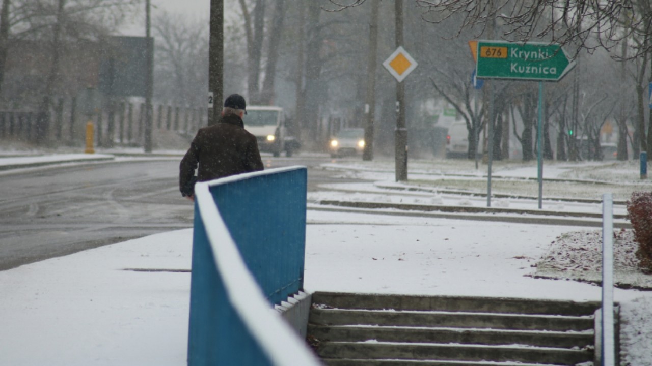 Pierwszy śnieg tej jesieni w BIałymstoku /fot. H. Korzenny/