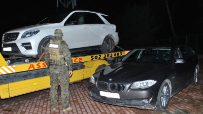 Niepełnoletni Litwini kradzionymi autami
