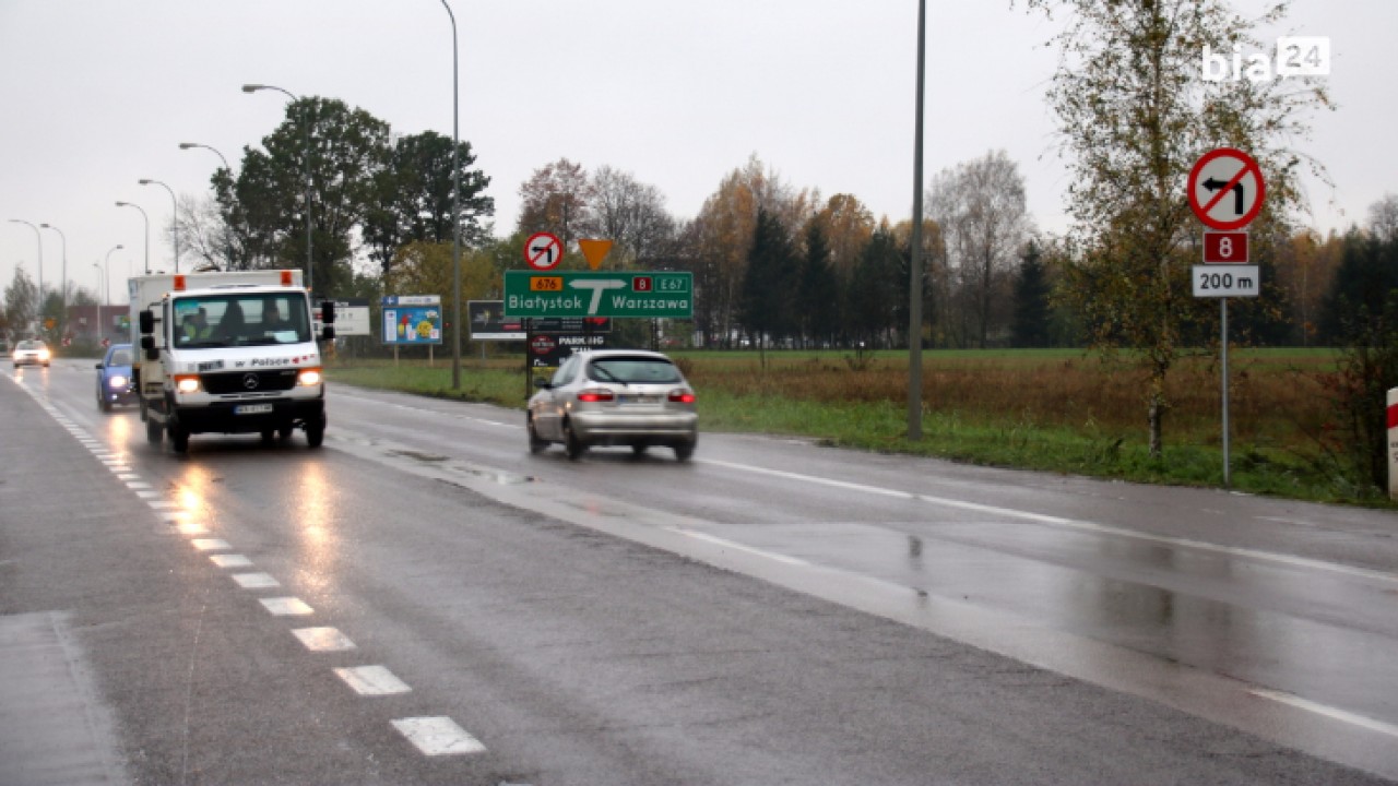 Białostoccy kierowcy muszą na nowo uczyć się znaków na tym skrzyżowaniu /fot. H. Korzenny/