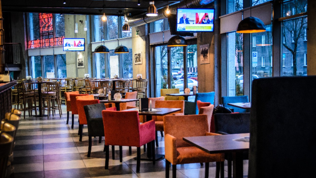 Restauracja Kawelin to miejsce otwarte dla każdego, kto ceni dobrą atmosferę, profesjonalną obsługę oraz wyśmienite jedzenie, o które dba doświadczony Szef Kuchni /fot. BIA24/