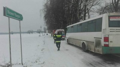 Wypadek autobusu - troje dzieci w&nbsp;szpitalu