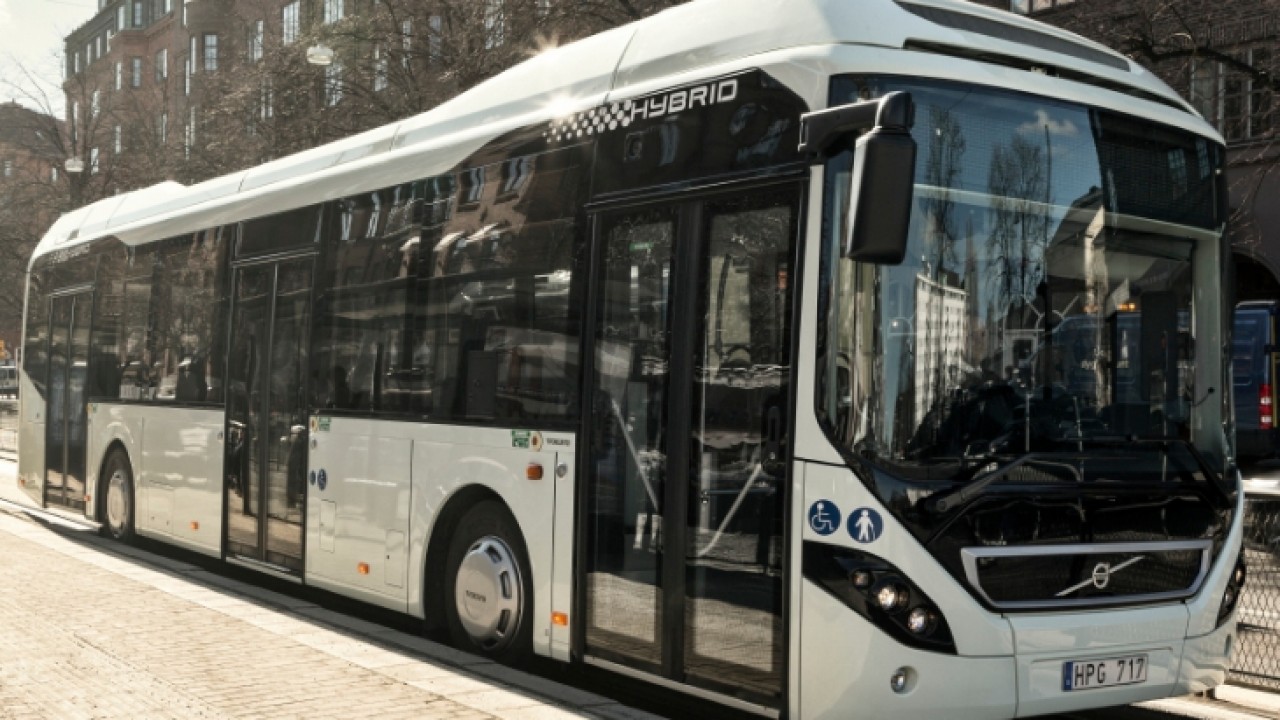 Volvo 7900 Hybrid - takie autobusy w tym roku pojawią się na białostockich drogach /fot. Volvo Polska/