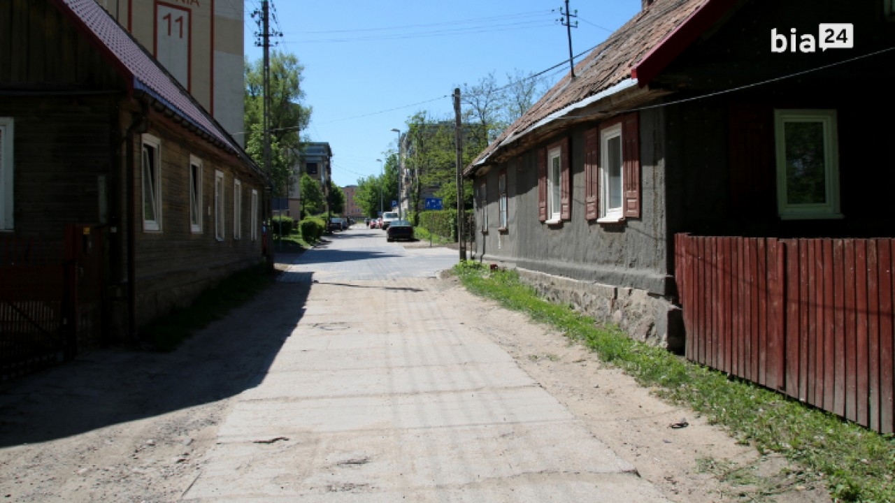 Ulica Żytnia przed skrzyżowaniem z Proletariacką /fot. H. Korzenny/