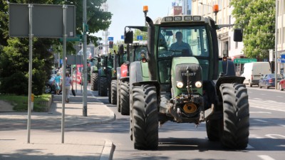 Protest rolników: ciągniki na&nbsp;ulicach zamiast blokady urzędu