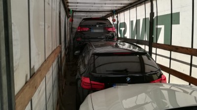 Kradzione auta ukryte w&nbsp;litewskim tirze