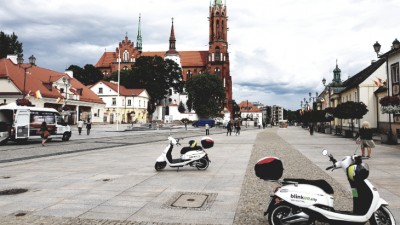 Białostoczanie pokochali skutery elektryczne. Na&nbsp;zimę znikają z&nbsp;ulic