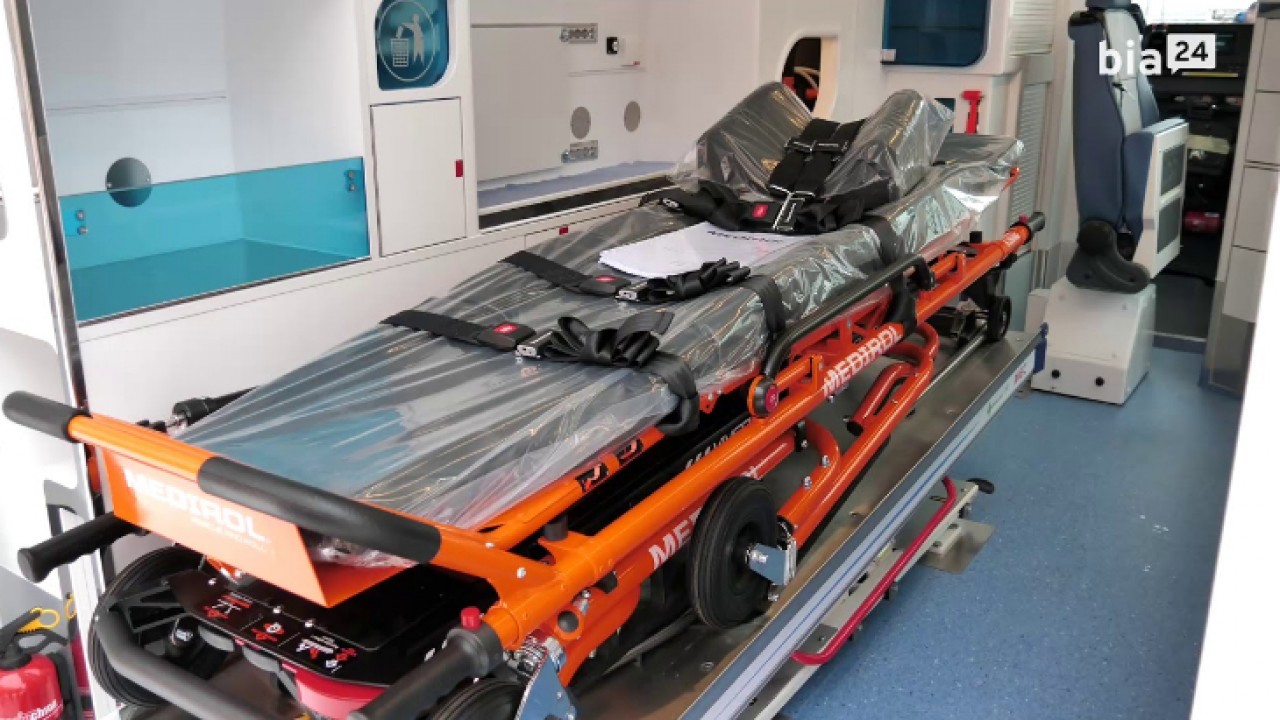 VIDEO. Nowe ambulansy dla pogotowia za&nbsp;dwa&nbsp;miliony złotych