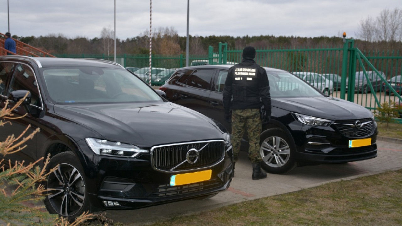 Na DK8 odzyskano dwa auta skradzione w Holandii Bia24.pl