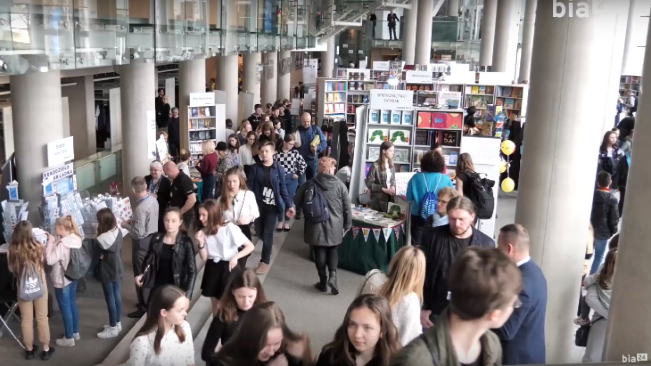 VIDEO. Rozpoczęły się 8. Targi Książki i&nbsp;Festiwal literacki "Na&nbsp;pograniczu kultur"