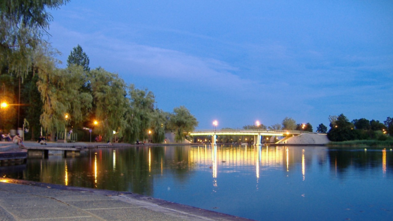 Augustowskie noce... /fot. Wikimedia.org/