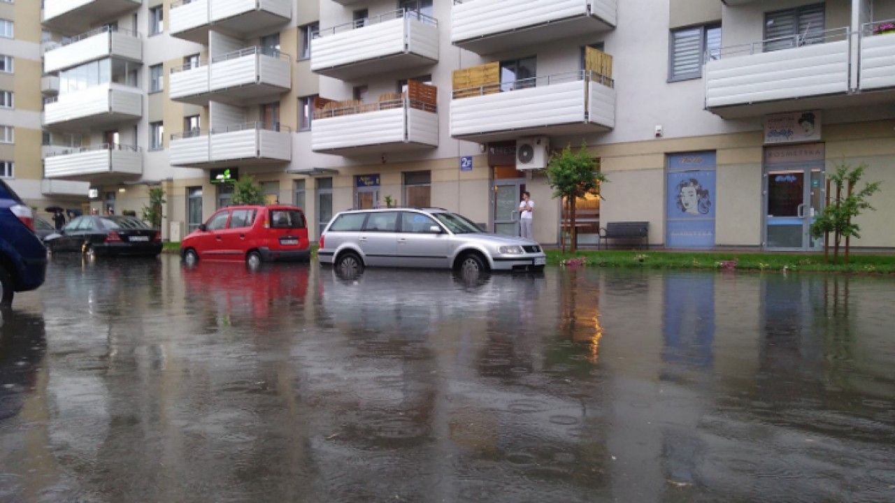 Ulica Zachodnia pod wodą - 28 maja 2019 /fot. Czytelnik Bia24/ 