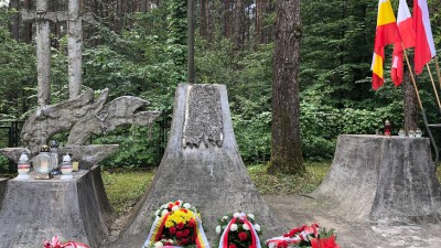 Pamięć o&nbsp;ofiarach hitlerowców