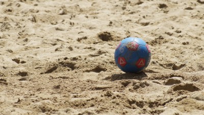 Piłkarska niedziela na&nbsp;plaży w&nbsp;Dojlidach