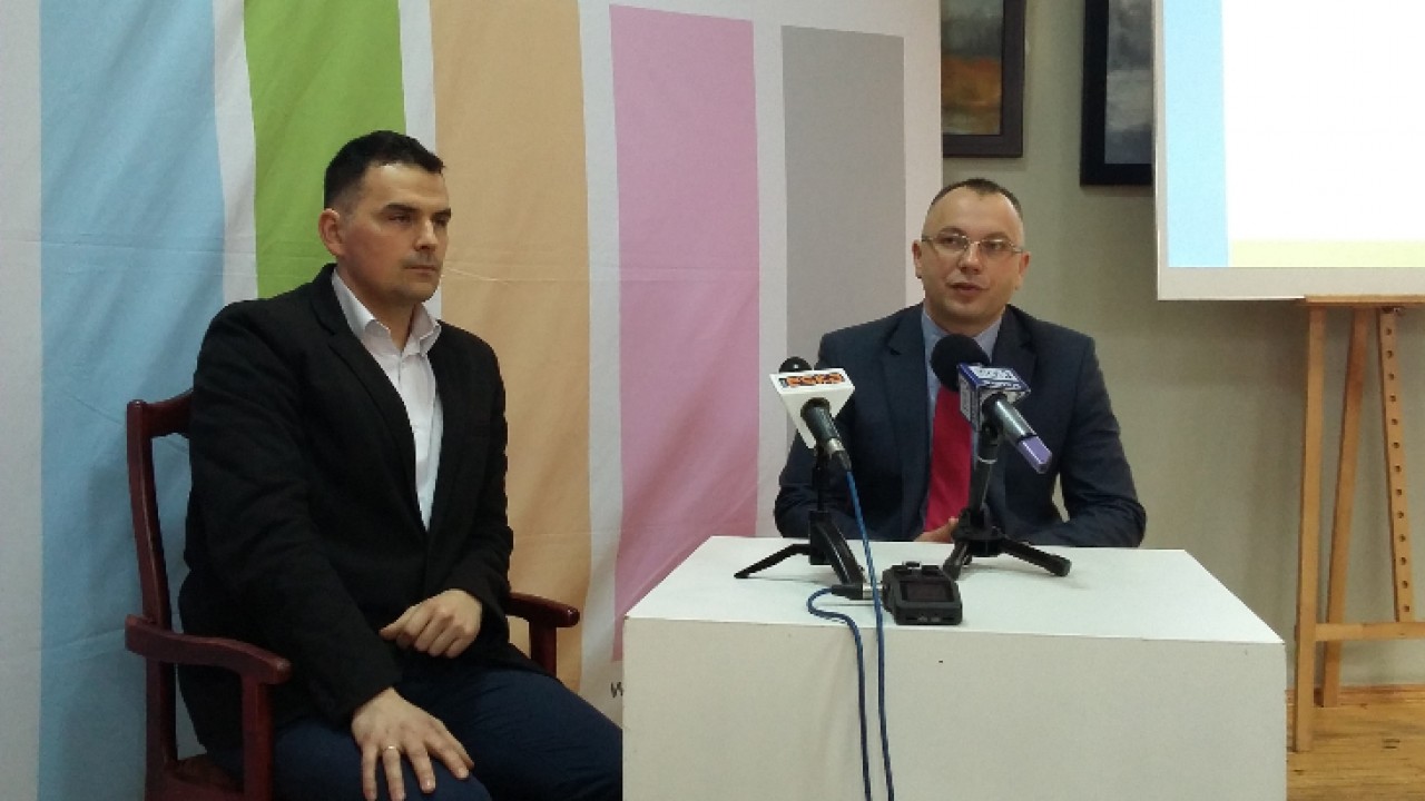 Marcin Seksiński, dyrektor Centrum Kultury Gminy Kolno; Cezary Mielko, dyrektor WOAK