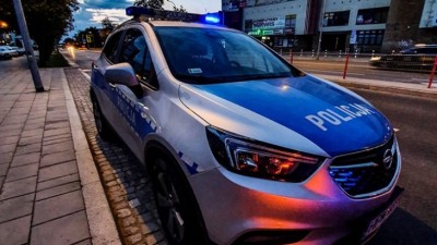 Kradły kosmetyki i&nbsp;ubrania. Zatrzymała je policja