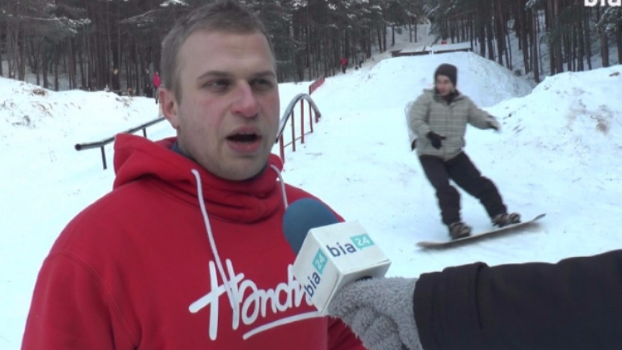 Ogrodniczki snowboardem słynące (VIDEO)