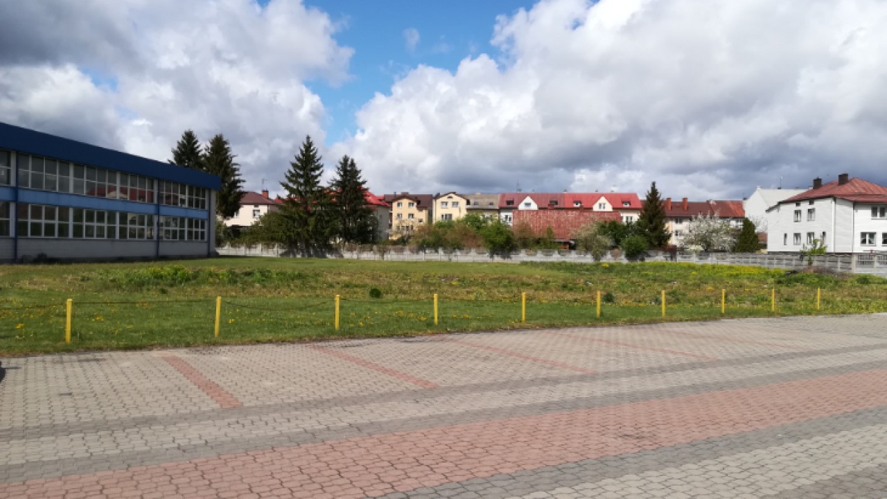 W nowym roku szkolnym boisko ma być już gotowe /fot. Starostwo Powiatowe w Białymstoku/