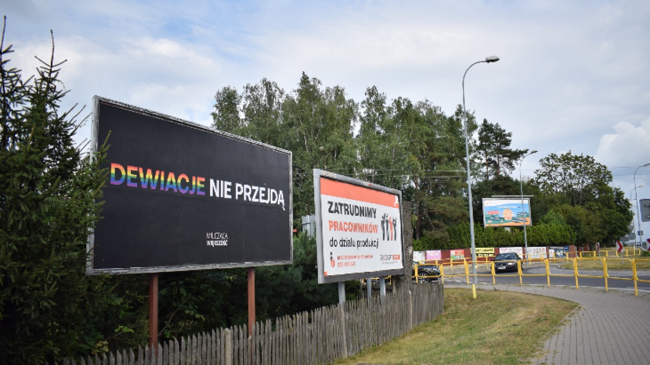 Źródło: www.facebook.com/Milcząca-Większość