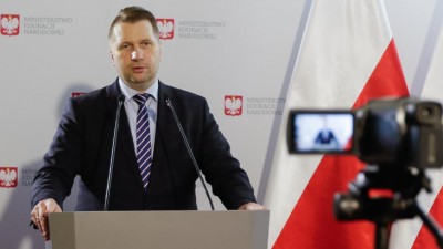 Minister Czarnek: Do&nbsp;szkoły pierwsi wrócą ósmoklasiści i&nbsp;maturzyści