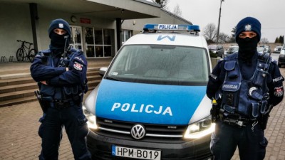 Policjanci ewakuowali 5 osób z&nbsp;zadymionych budynków przy ul. Cieplińskiego