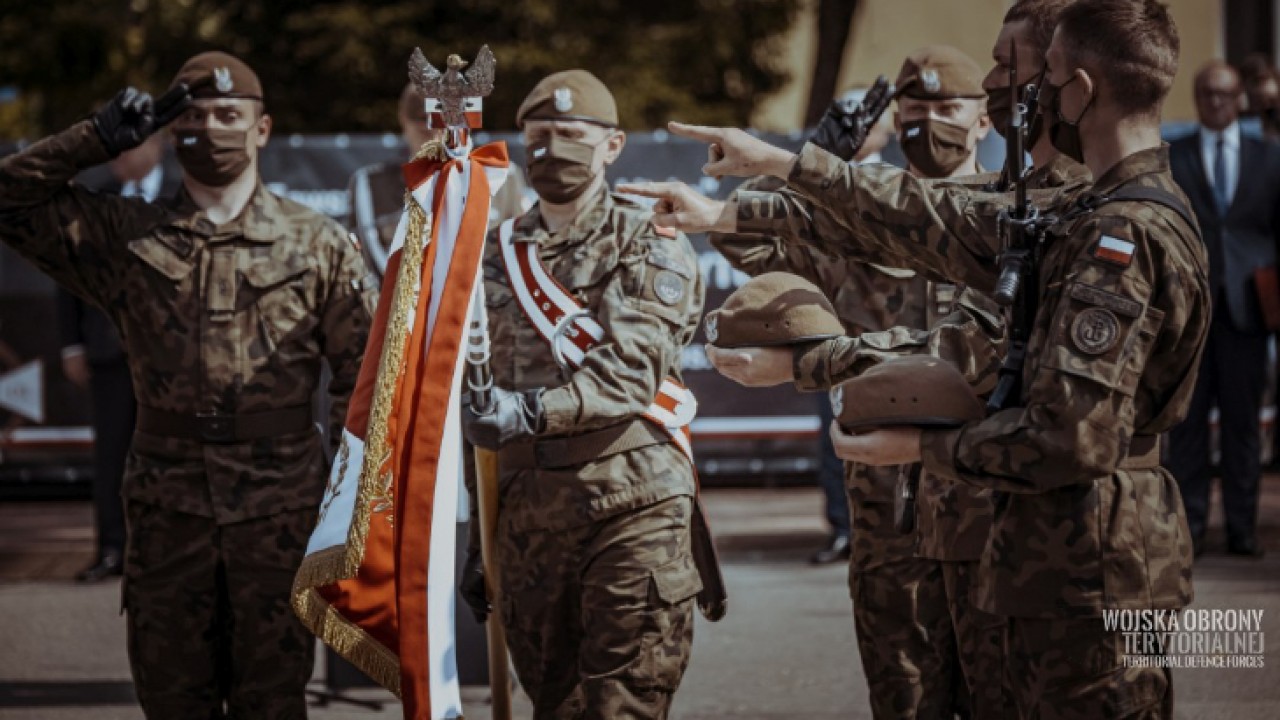 Przysięga wojskowa podlaskich terytorialsów /fot. DWOT/  