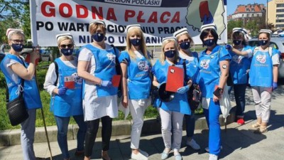 Protest pielęgniarek w&nbsp;Białymstoku