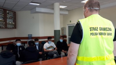Z Białorusi nadchodzi fala nielegalnych imigrantów