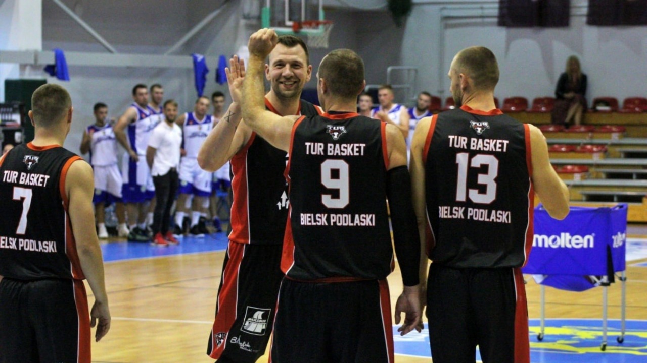 Tur Basket Bielsk Podlaski wygrał z Hutnikiem Warszawa w sparingu [fot. fb.com/turbasket]