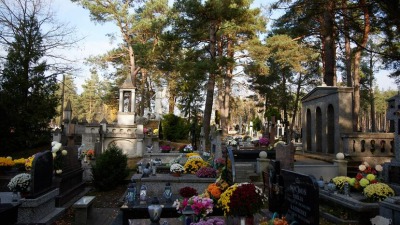Wolontariusze będą kwestować na&nbsp;cmentarzu w&nbsp;Wasilkowie