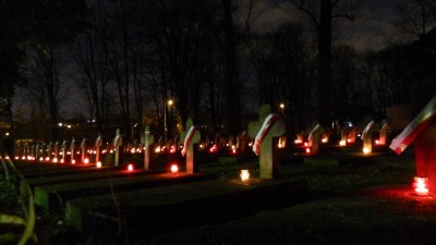 "Światło Pamięci Niezwyciężonym" -  na&nbsp;Cmentarzu Wojskowym w&nbsp;Białymstoku zapłoną znicze