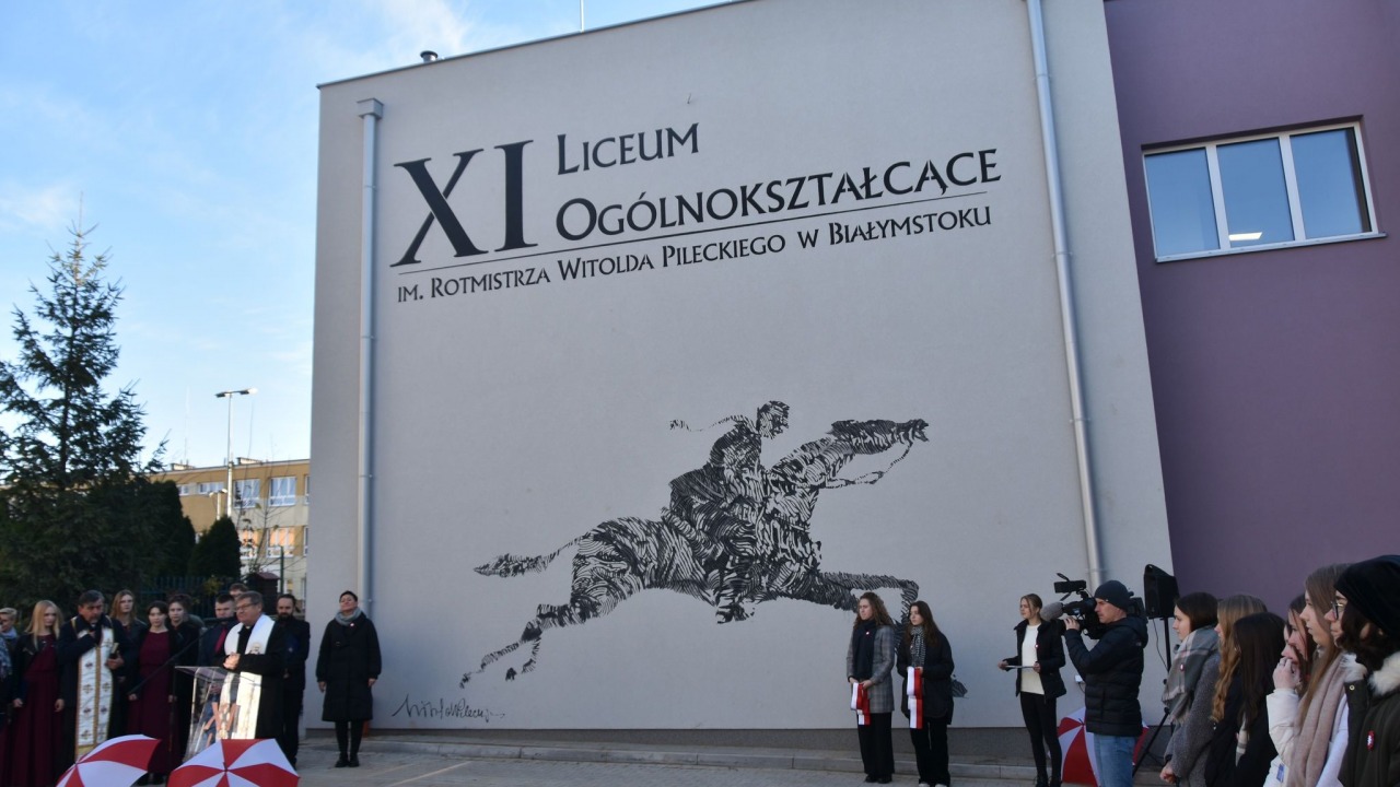 Mural na XI liceum w Białymstoku [fot. UM Białystok]