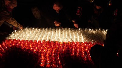 Znicze zapłonęły na&nbsp;grobach polskich bohaterów i&nbsp;obrońców Ojczyzny