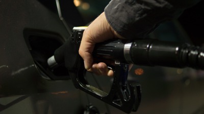 Czy od&nbsp;wtorku obniżą się ceny paliw?