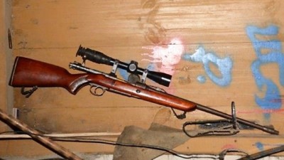 Znaleziono broń, amunicję i&nbsp;nielegalne papierosy