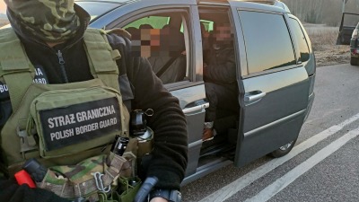 Aktywiści Grupy Granica zatrzymani podczas przewożenia nielegalnych migrantów