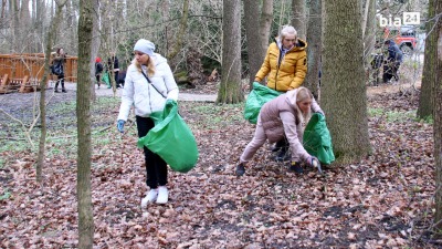 FOTO. Dziękują sprzątaniem – ukraiński subotnik w&nbsp;Białymstoku