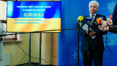 Samorządy wydają rządowe miliony na&nbsp;pomoc uchodźcom z&nbsp;Ukrainy